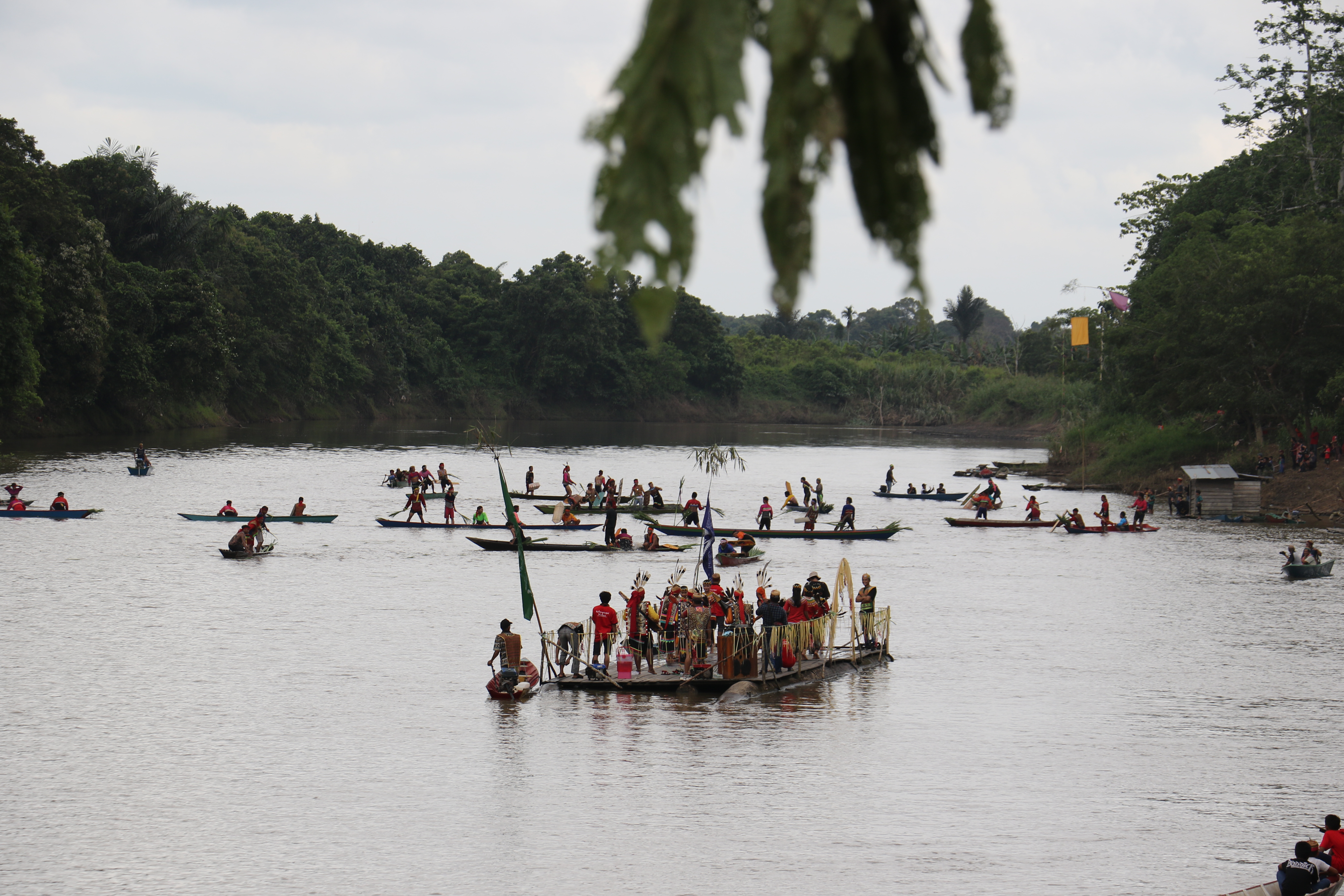Lom Plai Festival image 1