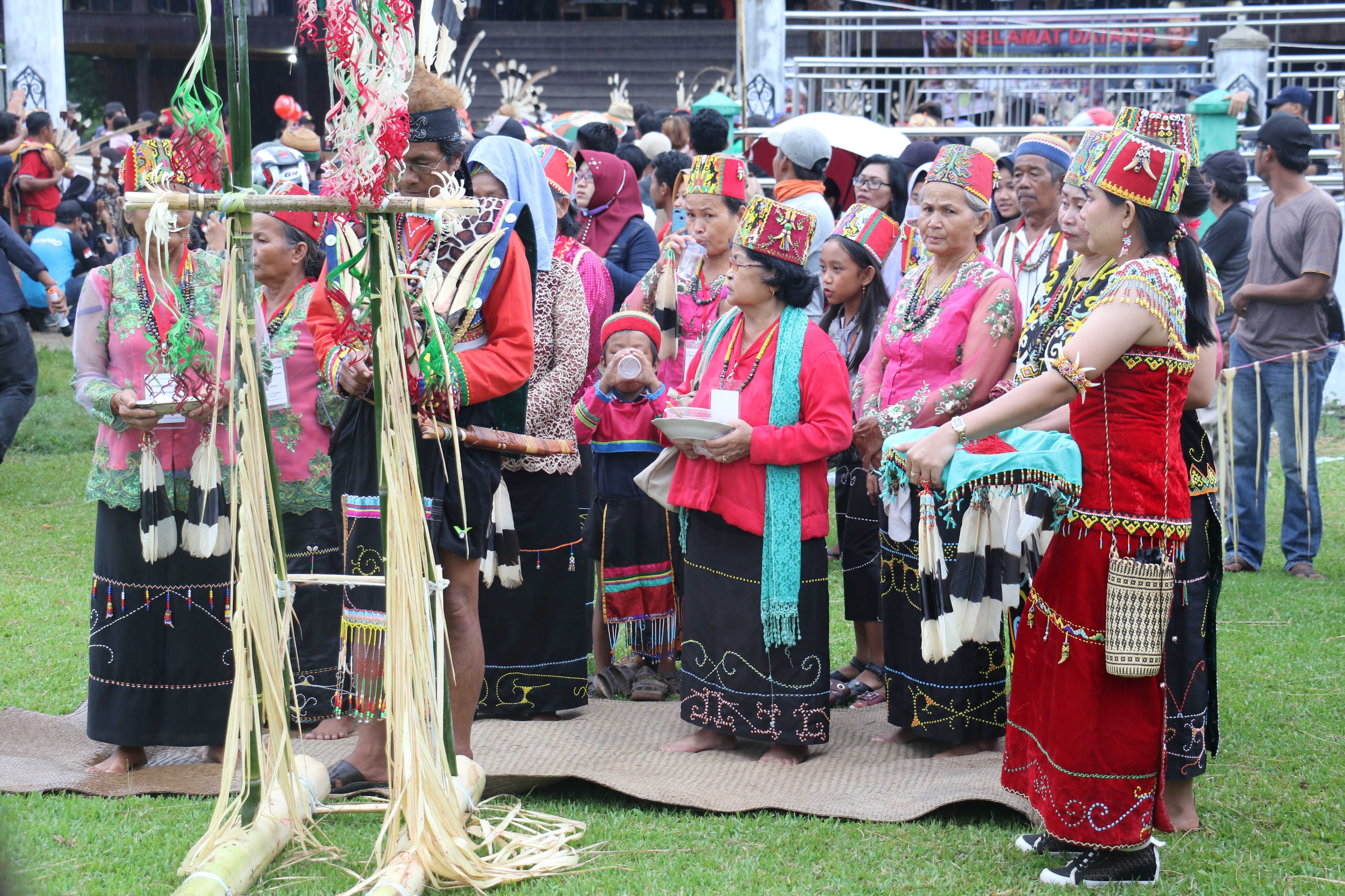 Lom Plai Festival image 6