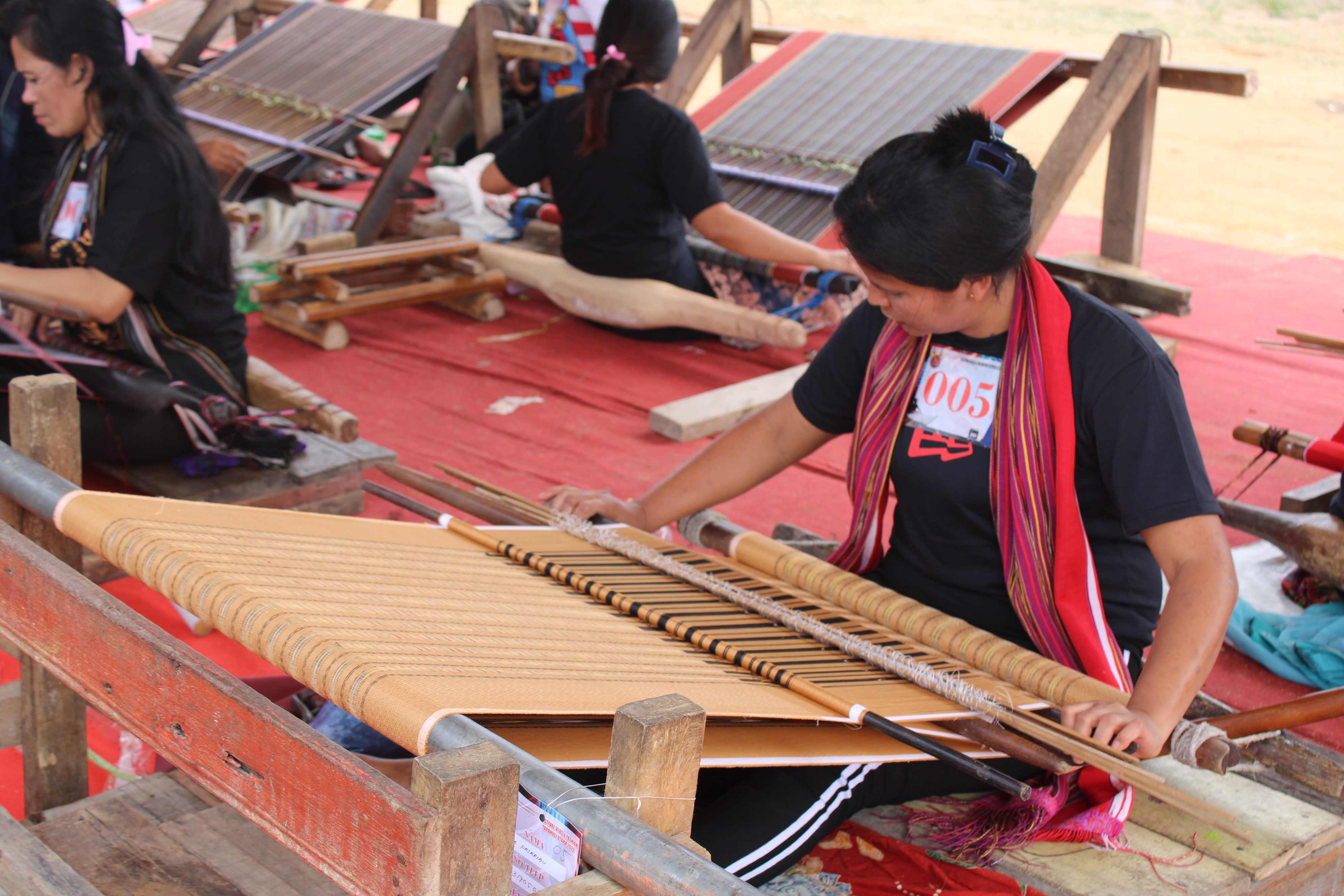 Festival Ulos dan Fashion image 1