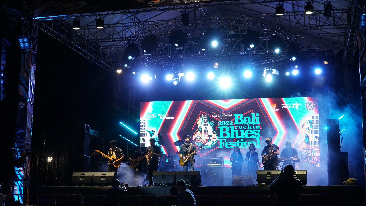 Bali Rockin Blues image 2