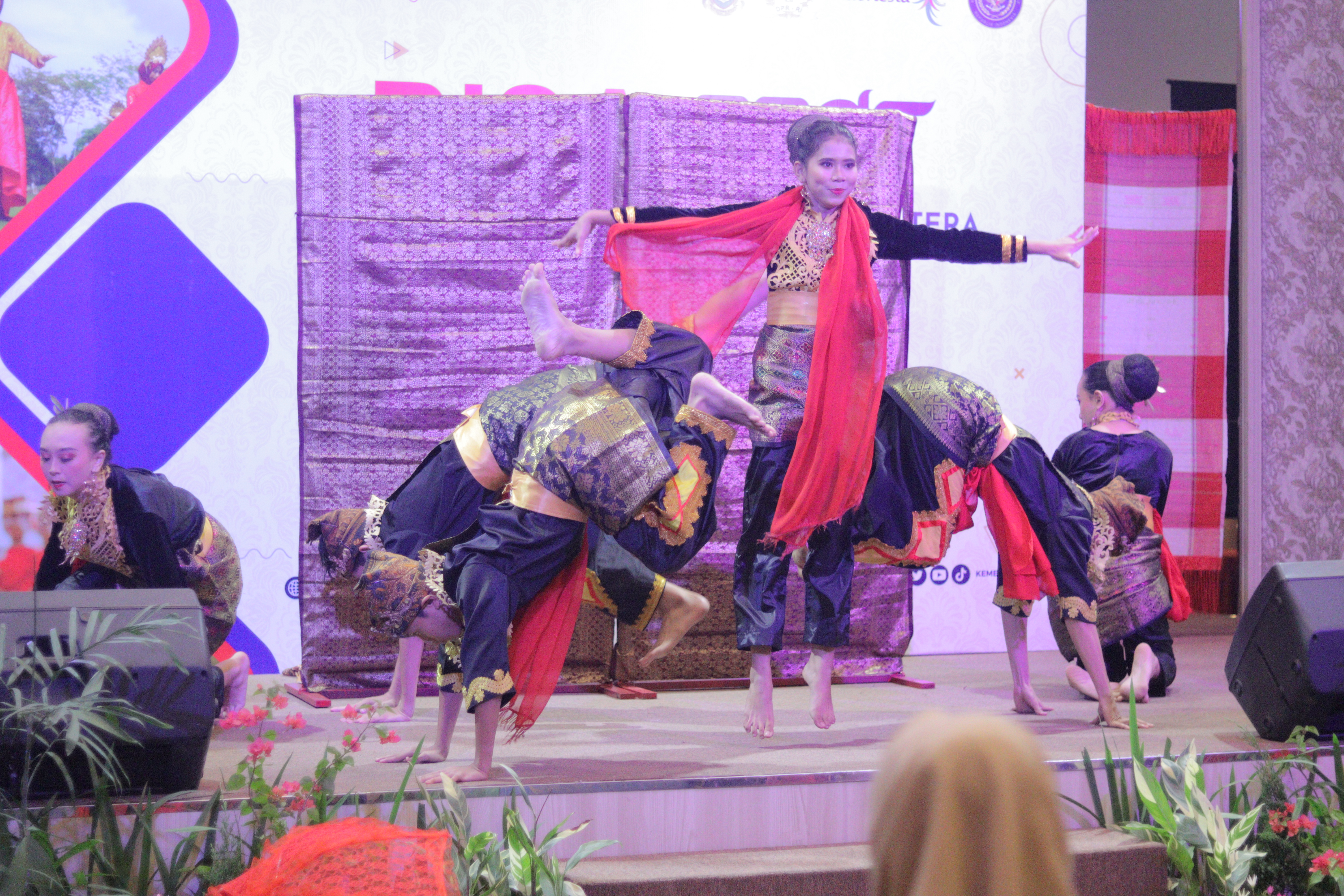 BISA Fest: Eksotika Tarian Tradisional Sumatera image 6