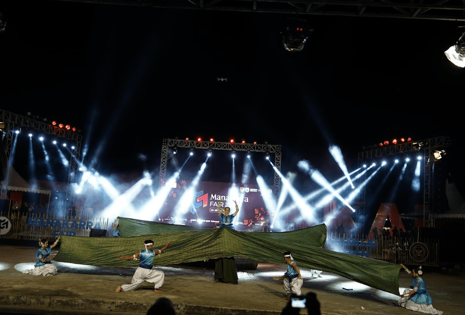 Manakarra Fair image 1