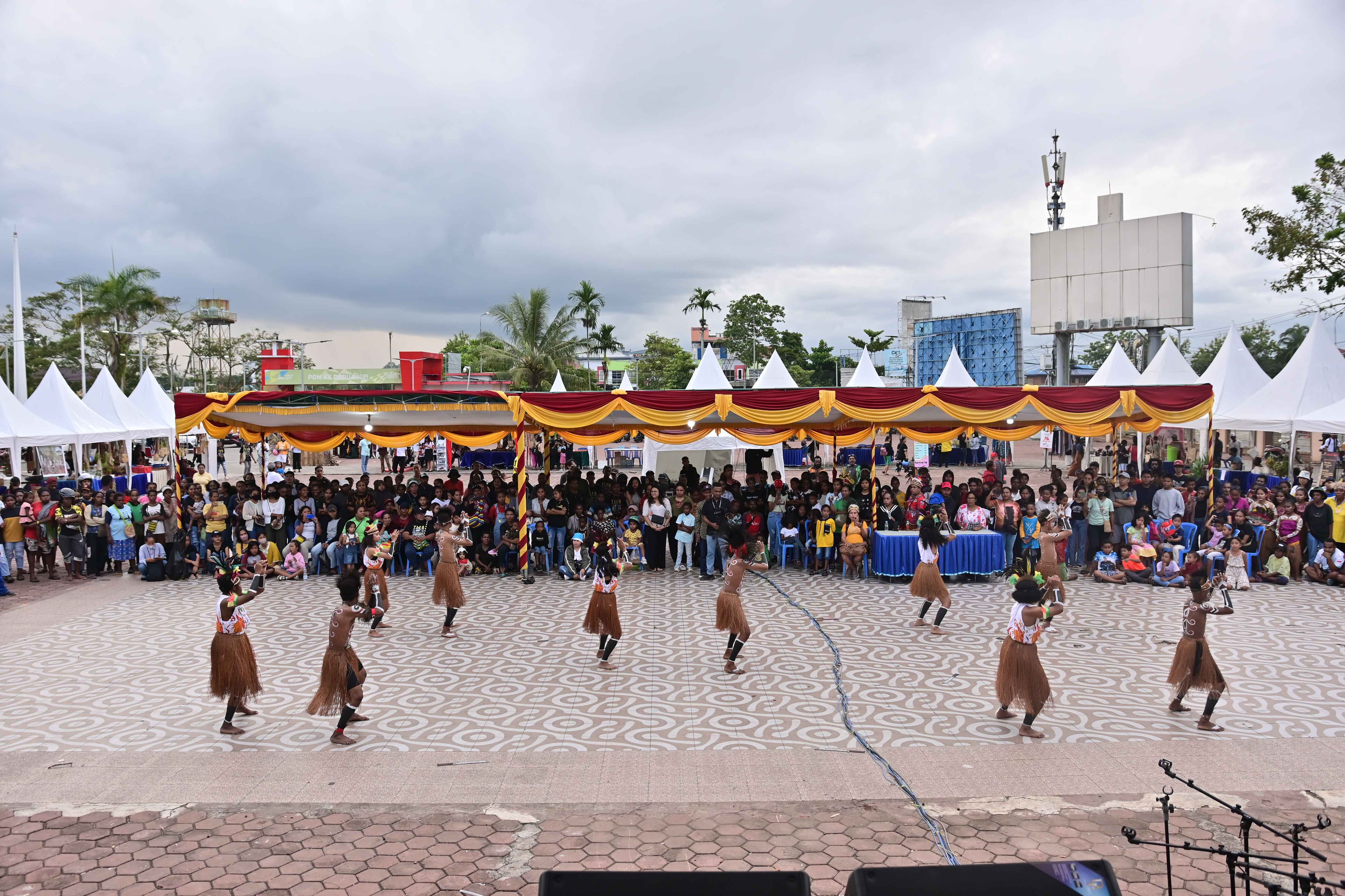 Timika Inside Festival of Art image 5