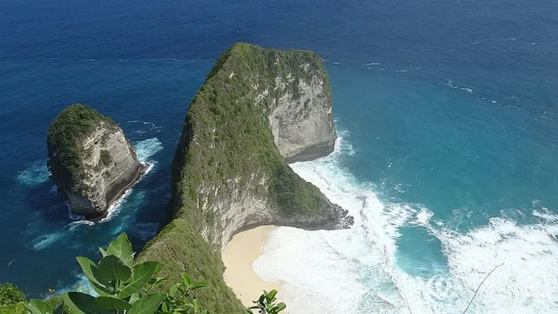 Kegiatan Seru di Nusa Penida, Kunjungi Tempat Wisata Populer Ini